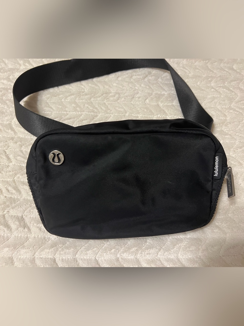 lululemon athletica Black Nylon Belt Bag with Silver Logo